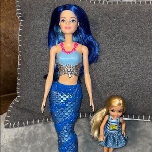 Mermaid Blue Barbie and Kelly doll good used condition